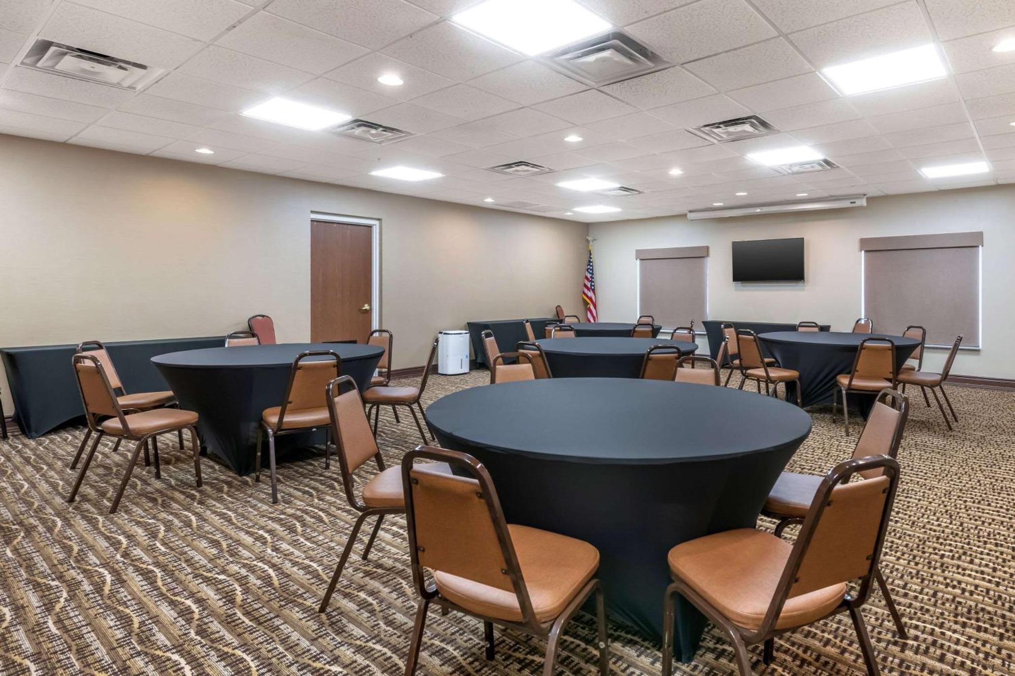 Comfort Suites Ocala North Buitenkant foto