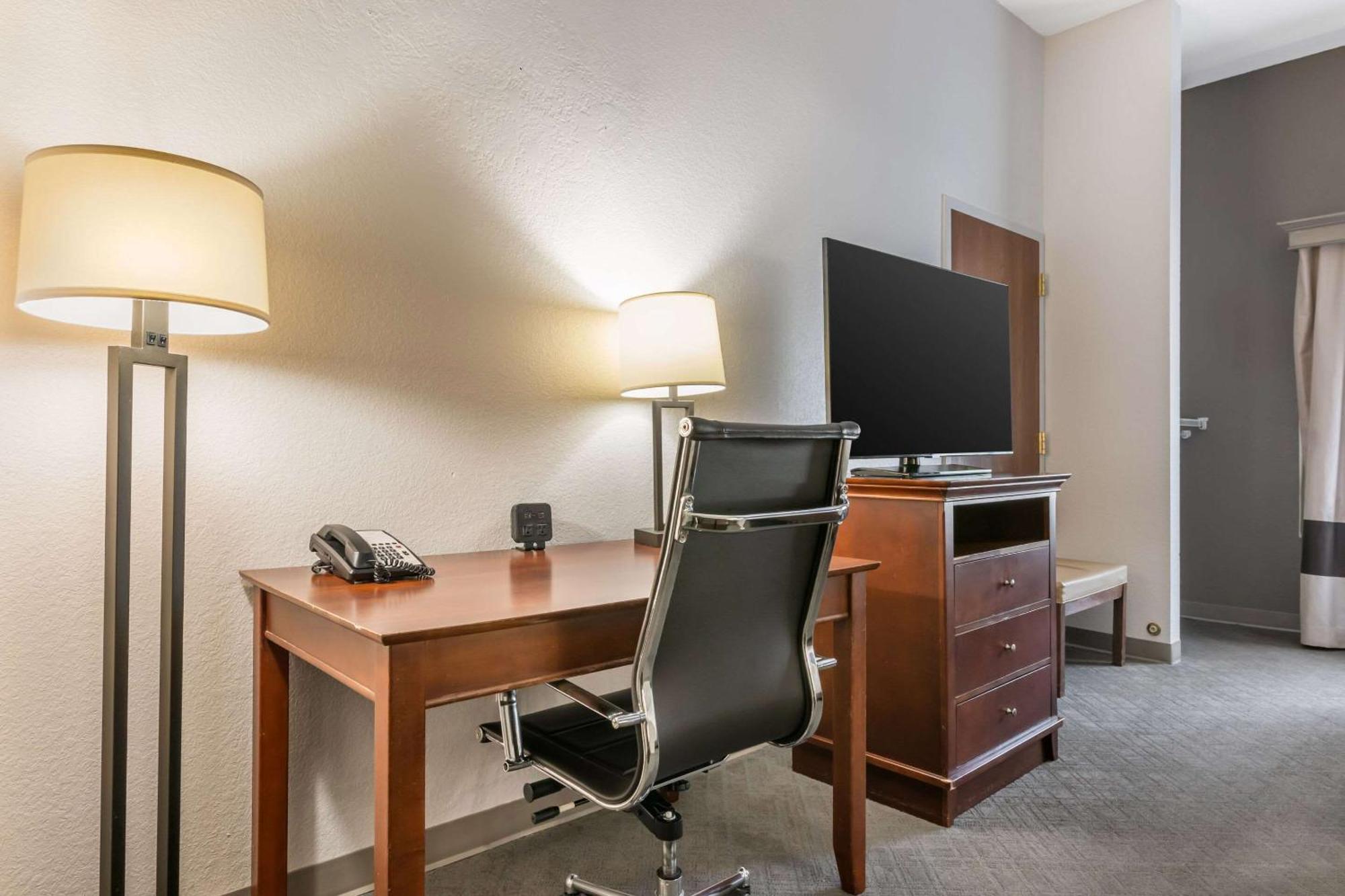 Comfort Suites Ocala North Buitenkant foto