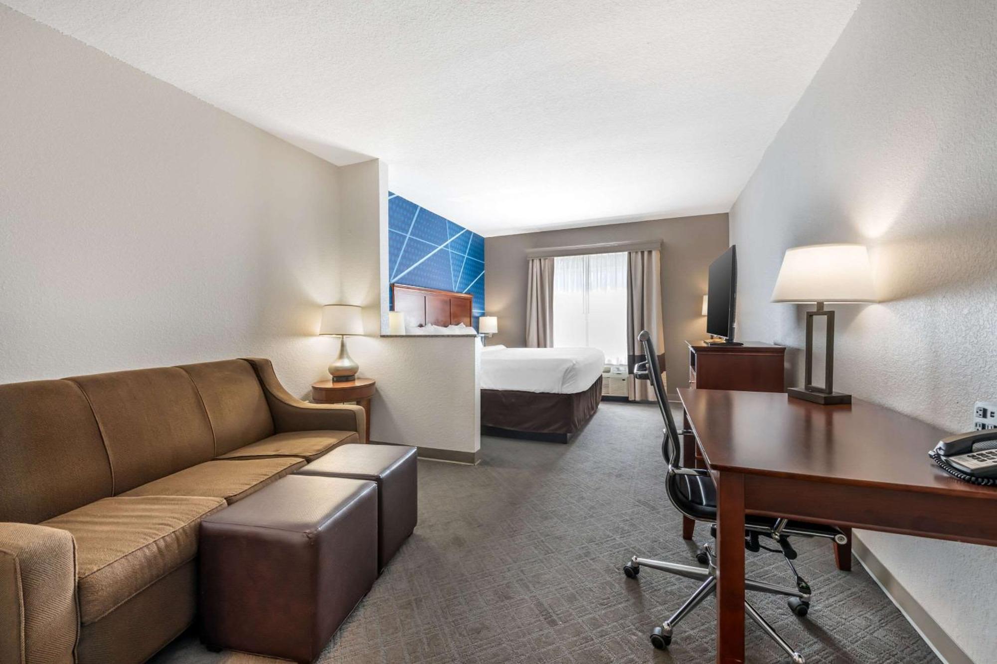 Comfort Suites Ocala North Buitenkant foto