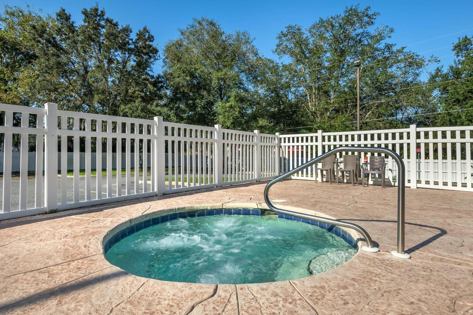 Comfort Suites Ocala North Buitenkant foto